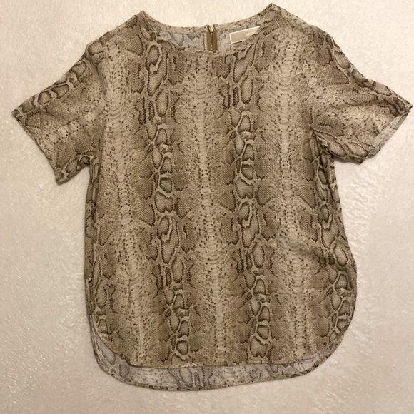 Michael Kors Snake Print Short Sleeve Blouse. Zip Back. Sz. S - Picture 3 of 9